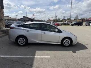 2018 Toyota Prius Two