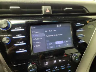 Toyota Camry 2018 SE 4dr Sedan