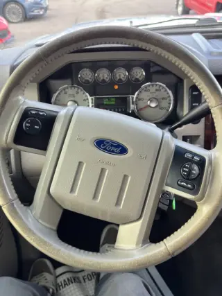 2010 Ford F-250 Super Duty Lariat