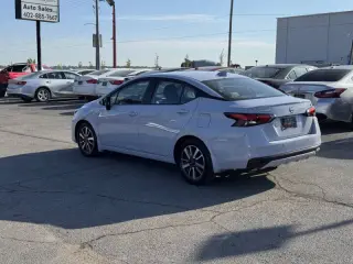 2024 Nissan Versa SV