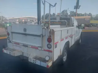 2011 Ford F-350 Super Duty XL