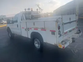 2011 Ford F-350 Super Duty XL
