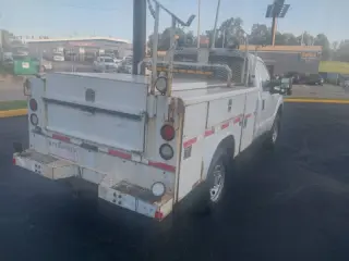 2011 Ford F-350 Super Duty XL
