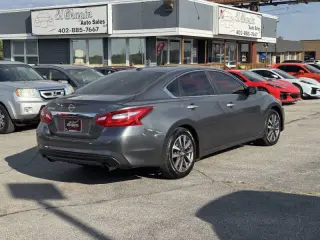 2017 Nissan Altima 2.5 SV