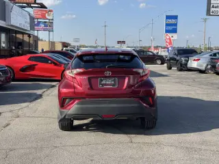 2018 Toyota C-HR XLE Premium