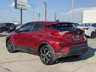 2018 Toyota C-HR XLE Premium
