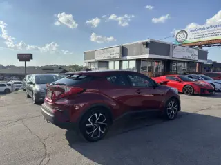 2018 Toyota C-HR XLE Premium