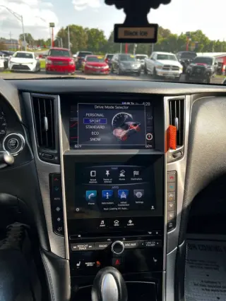 2015 Infiniti Q50 Sport