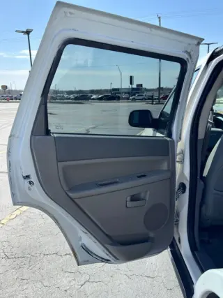 2006 Jeep Grand Cherokee Laredo