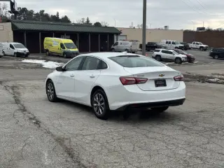 2022 Chevrolet Malibu LT