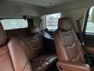 2018 Cadillac Escalade Luxury