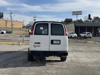2016 Chevrolet Express 2500