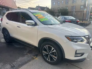 2017 Nissan Rogue SL