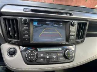 2018 Toyota RAV4 Platinum