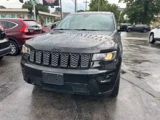 2018 Jeep Grand Cherokee Altitude