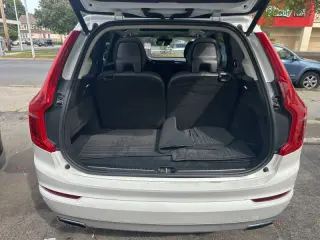 2017 Volvo XC90 T6 Momentum