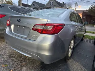 2017 Subaru Legacy 2.5i