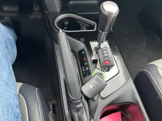 2017 Toyota RAV4 Platinum