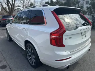 2019 Volvo XC90 T5 Momentum