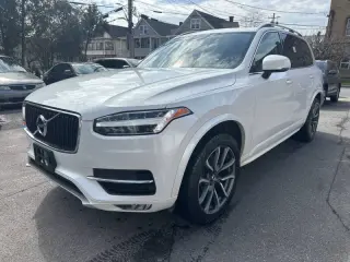 2019 Volvo XC90 T5 Momentum