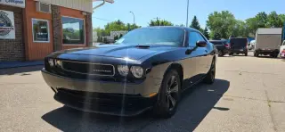 2013 Dodge Challenger SXT