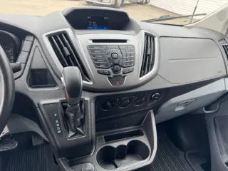 2019 Ford Transit 150 XLT