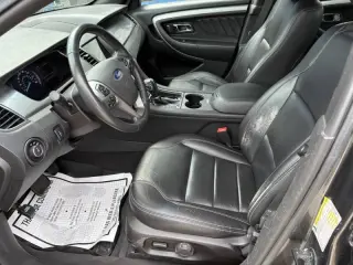 2018 Ford Taurus SEL