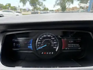 2018 Ford Taurus SEL