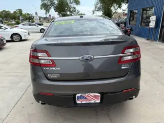2018 Ford Taurus SEL