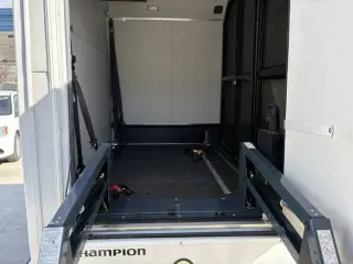 2006 Ford E-Series E-450 SD