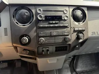2015 Ford F-250 Super Duty XL