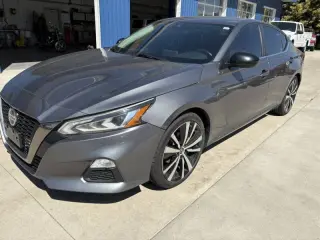 2020 Nissan Altima 2.5 SR