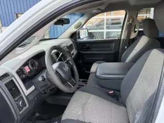 2012 RAM 2500 ST