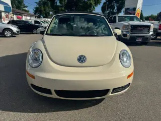 2006 Volkswagen New Beetle Convertible 2.5