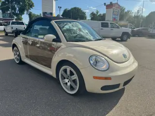 2006 Volkswagen New Beetle Convertible 2.5