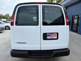 2017 Chevrolet Express 2500