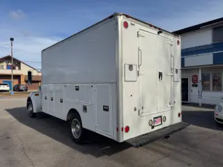 2008 Kenworth T300