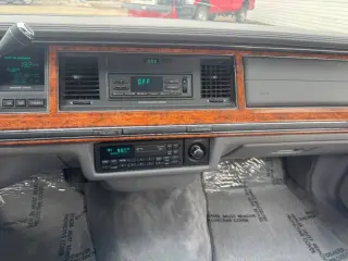 1993 Lincoln Town Car Cartier