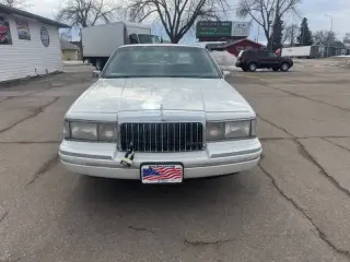 1993 Lincoln Town Car Cartier