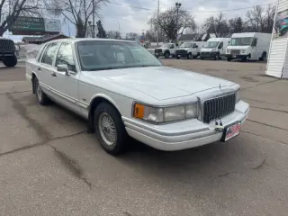 1993 Lincoln Town Car Cartier