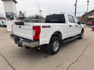 2022 Ford F-350 Super Duty XL