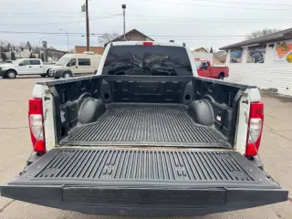 2022 Ford F-350 Super Duty XL