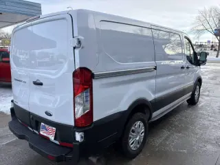 2022 Ford Transit 250