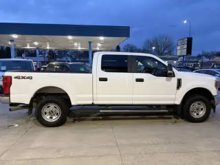 2022 Ford F-350 Super Duty XL