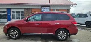2014 Nissan Pathfinder SL