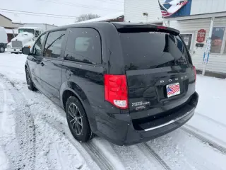 2016 Dodge Grand Caravan R/T
