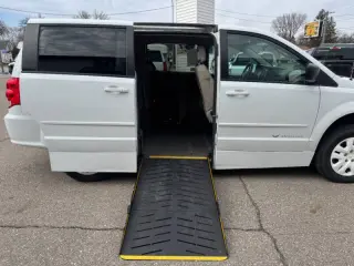 2015 Dodge Grand Caravan SE