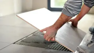 PISO MADERA Y  CERAMICA OFERTA