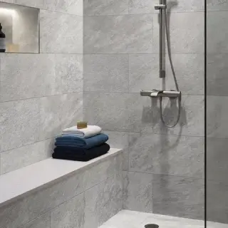 PISO MADERA Y  CERAMICA OFERTA