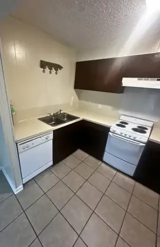 Cozy 2-Bedroom and 1-Bathroom